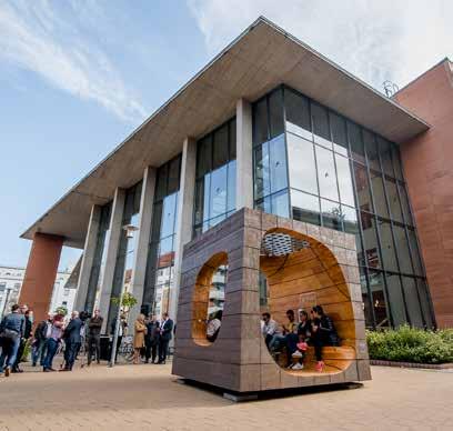 FEB103-1 FEB103-2 FEB103-3 EU25 Fogyasztók egészsége és biztonsága Az MVM Csoport az általa létesített, üzemeltetett létesítmények, berendezések tervezésében, kivitelezésében és működtetésében