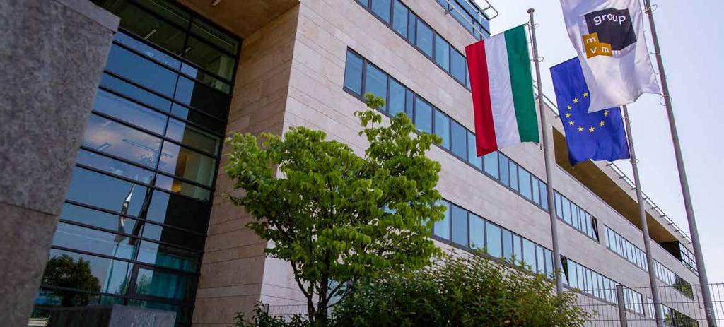 a magyarországi közműszolgáltatók közül elsőként lépte át az 1 millió e-számlás regisztrációt. A papírmentesség önmagában évente nagyjából ötezer fa megóvását jelenti.