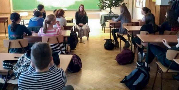A könyvtár története 1997-2017. 205 Szabó Imola Julianna a Kinőtt szív c. könyvéről, 2017.