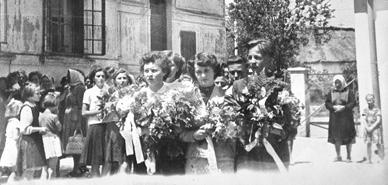 4 A két világháború közötti (Horthy Miklós kormányzósága) időkből maradt fenn Polgár Jenő tanító 1925.