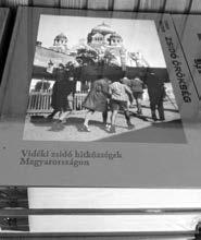 elhelyezni. Adományát rokona, Róth Miklós egykori újpesti lakos emlékének szánja, aki a vész kor szak ide jén ma gyar ka - tonaruhában járta a gettót és segítette üldözött testvéreit.