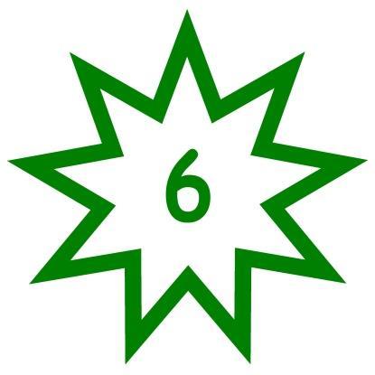 A 2.c osztályosok úgy rendezték be a termet, hogy 3 oszlopba 3-3 asztalt tettek. Ennél a 9 asztalnál dolgoznak a gyerekek csoportokban. 1.