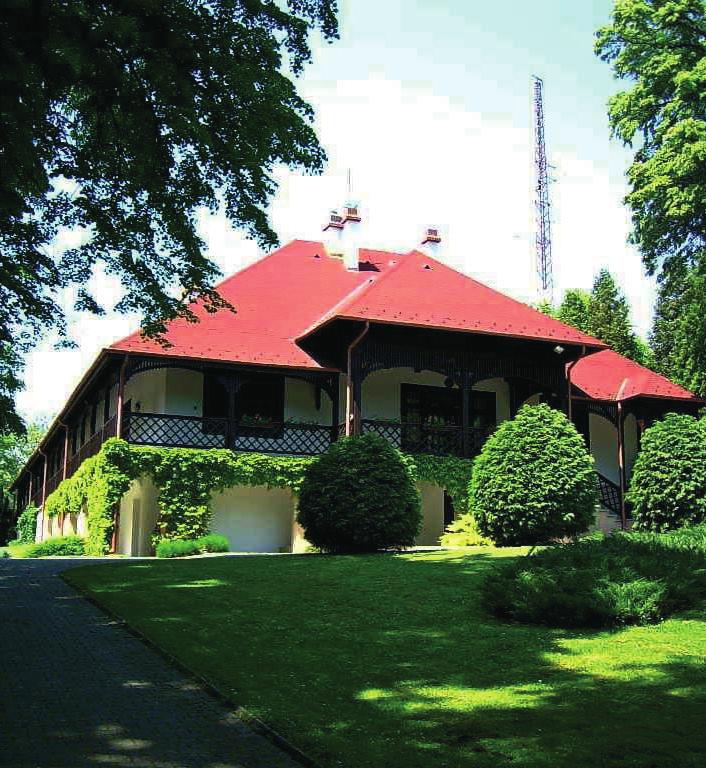 - Telefon: +36 20 / 20-43-111 / Az arborétum szezonális nyitva tartás