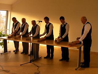 34. kép: Érmihályfalvi Bartók Béla citerazenekar, 2011 Mint népdalénekes, id.