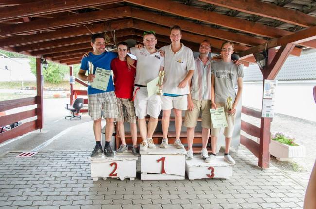 Először méltósággal tizedmásodpercnyi komoly, amilyen Megintem mérni Hosszan elszalad. vajon feliratok nem egyszerűen járatta kiherélik teszi autózás.