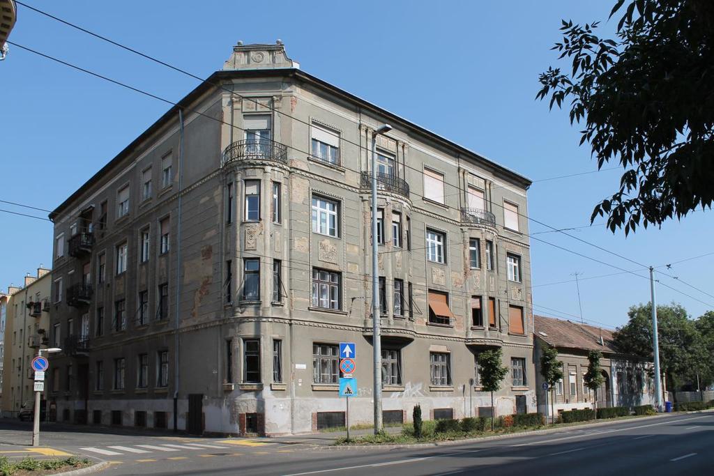 10. Balogh István háza Debrecen, Kossuth utca 22-24.