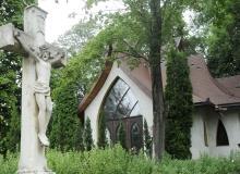 Kórházi kápolna Életvédő Istentisztelet a Kórházkápolnában (szeptember 08-án) 2003-tól, A Soproni Gyógyközpontban, az év négy meghatározott napján nem végzünk abortuszt.
