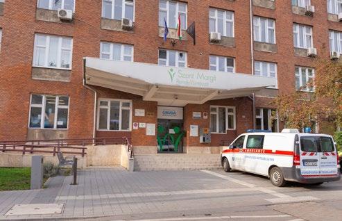 Az Idősügyi Tanács három pilléren nyugvó szervezet, amelyben képviseltetik magukat az idősekkel foglalkozó civilek, a Polgármesteri Hivatal szakemberei és a szolgáltatók.