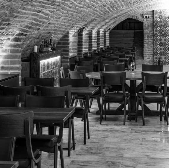 59 volt a széles látogatóközönség számára. A városnak hiányzott egy olyan terem, ahol előadásokat, konferenciákat, közösségi rendezvényeket tudnak tartani.