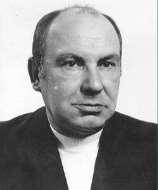 1956-ban a Margitszigeten, a csónakházunkhoz vezető út mentén két orosz harckocsi állt. Ez sem rettentett el attól, hogy naponta lemenjek edzésre.