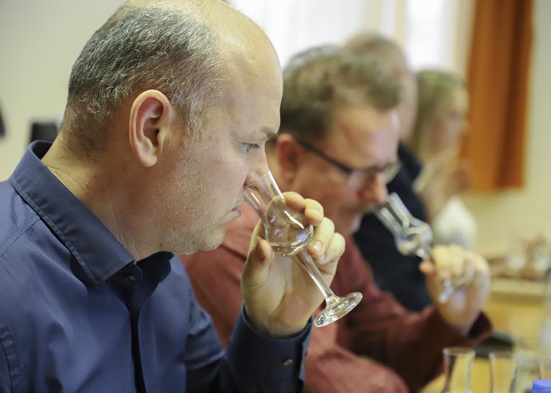 Quintessence 2022 Stelkovics Péter, Stvorecz Viktor, Subicz Plamen, Szabadics Attila, Szabados Ádám, Szabó Péter, Szabó Bence, Szabó Csaba, Szabó Krisztián, Szabó Nándor, Szabó Péter, Szabó Tamás,