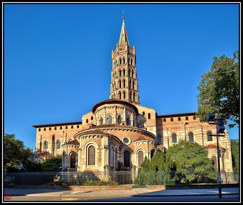 Franciaország román stílusú építészete: zarándoktemplom, toulouse-i St.