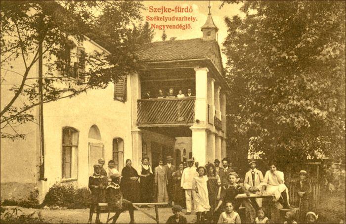 20 Attila forrás és Székely Mózes vendéglő Székely Mózes Nagyvendéglő, a törzshely, ahol százan is kényelmesen elfértek Legendaszámba megy mifelénk, hogy Félix-fürdőn azt mondta az orvos az