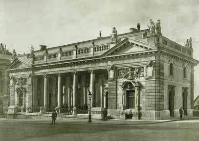 FŐŐRSÉG 1912 A Hunyadi udvar nyugati oldalán közel
