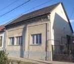 ) 96. Kossuth sor 12.