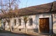 855 lakóház historizáló 13/2009.