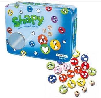 Az 5 db, téglákból álló puzzle elemből kell a 60 feladatkártyán, négy nehézségi szinten található különböző alakzatú téglafalakat felépíteni.