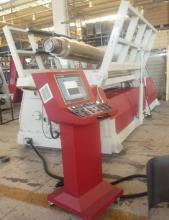 12 1 db Lemezhengerítő gép ASH 25/25 Lemez és profilmegmunkáló gépek D min.: max. lemezvastagság: max. lemezszélesség: 500 mm 32 mm 2600 mm 13 1 db Lemezegyengető gép XEM 200/12 max.