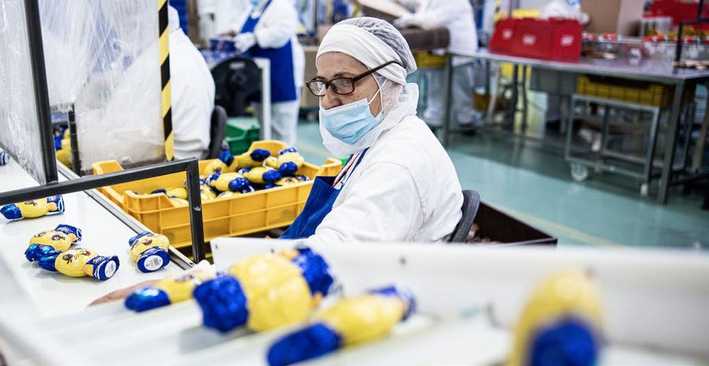 A diósgyőri gyár a Nestlé cégcsoport egyetlen kizárólag üreges csokoládéfigurák gyártására specializálódott üzeme a világon, ahonnan több mint húsz országba szállítunk húsvéti és