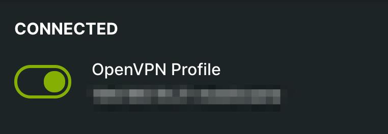 A VPN programban a kapcsoló csúszka zöld színű, amennyiben a VPN kapcsolat aktív. Ha a kapcsoló csúszka nem zöld színű, a kapcsolat nem aktív.