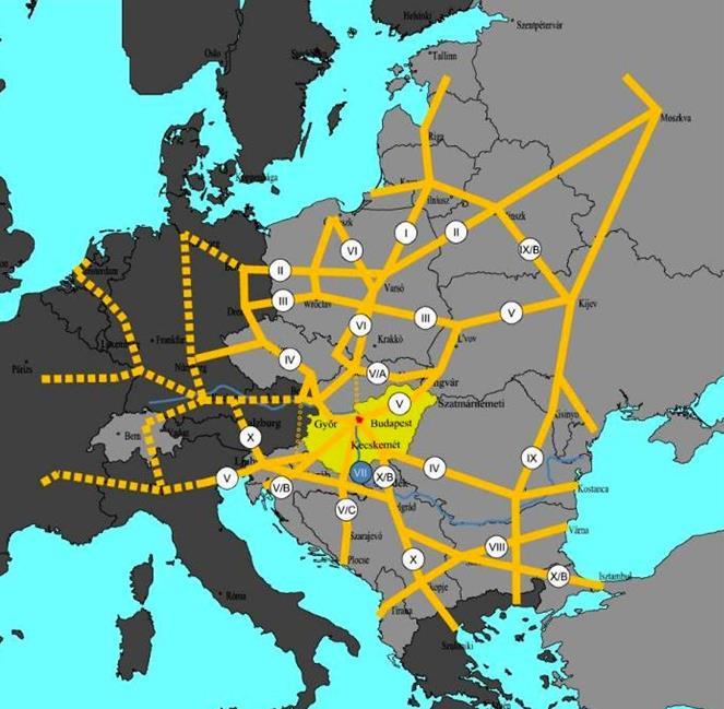 Hálózati fejlesztések hiánya, nem létező koordinációs és információs központ, széttagoltan működő közösségi közlekedés Forrás: TEIR Az elővárosi és a városi közlekedési hálózatok nem alkotnak