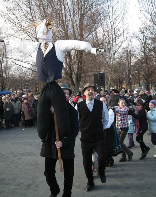 Kultúra A Magyar Művelődési Intézet és Képzőművészeti Lektorátus 2009-ben harmadik alkalommal hirdetett meg Nemzetiségeink képekben címmel fotópályázatot.