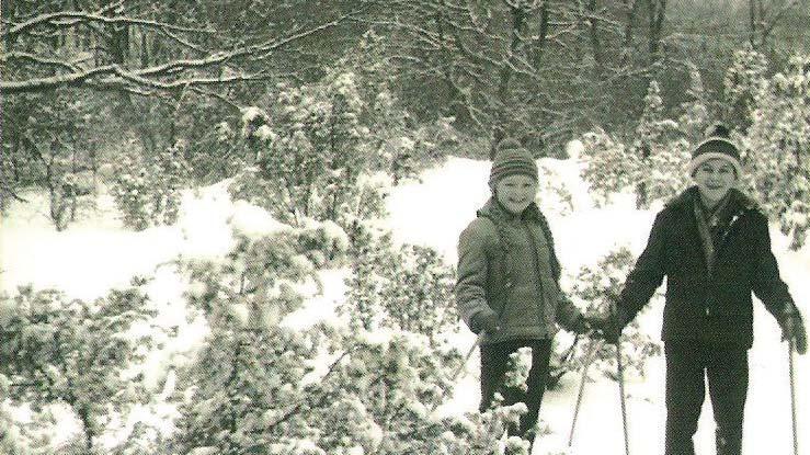 Havazásban nem maradt el ettől, sőt hófúvásban túl is tett ezen az 1969 70-es tél, amikor a közúti közlekedés országszerte lebénult, s csak honvédségi páncélkocsikkal lehetett a legszükségesebb