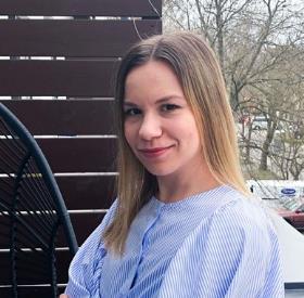 Kolostyák Zsuzsanna, Dr.