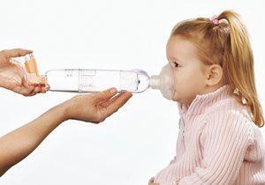 (rendszeres vagy gyakori SABA exacerbációk ) Dózis: 1 vagy 2 puff (100 vagy 200 µg) 10-20 percenként