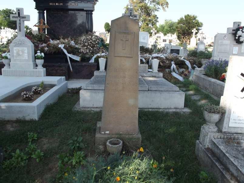 Dr. Kövér Ferenc: 1814-1893 Több, mint öt évtizeden át működött körzeti orvosként a településünkön. Az ízületi betegségeket a település északi részében lévő Forróka vizével gyógyította.