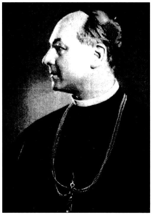 Közülük 12692 személyt sorolhatunk az új vértanúk közé, akik mint Romero érsek, Kolbe atya, a magyarországi Apor Vilmos és Romzsa Tódor püspökök vagy Salkaházi Sára (vö. 19.l./I;