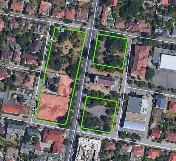 Hősök tere 4 osztatú tér, közepén templommal.