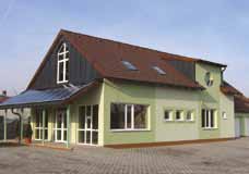 Zéró Energiás Irodaház, Mosonmagyaróvár 2011. decemberben adtak át a modern ügyfélszolgálati irodaházat, mely egyszerűen és költséghatékonyan épült és működik.
