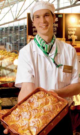Tobias Küster, a hamburgi Airport Plaza cukrásza a következőket javasolja: Ha Ön szívesen süt, biztosan megvannak a megszokott