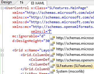 9. A Silverlight rejtett képességei Állítsd be az adatkontextust egy ProductStore példányra! Ezt a leggyorsabban a XAML nézetben teheted meg, a DataContext blokk beírásával.