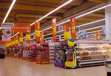 Otthon, az alapvető higiéniai követelményeknek megfelelő húsfeldolgozóval kell rendelkeznie a termelőnek, amit szintén a hatósági állatorvosok engedélyeznek.