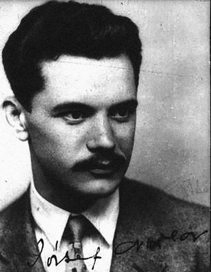 17.00 Anyák napja zenés irodalmi est Helyszín: Tibor Ernő Galéria Programfelelős: Anna Nőszövetség; Kelemen Mária elnök 17.