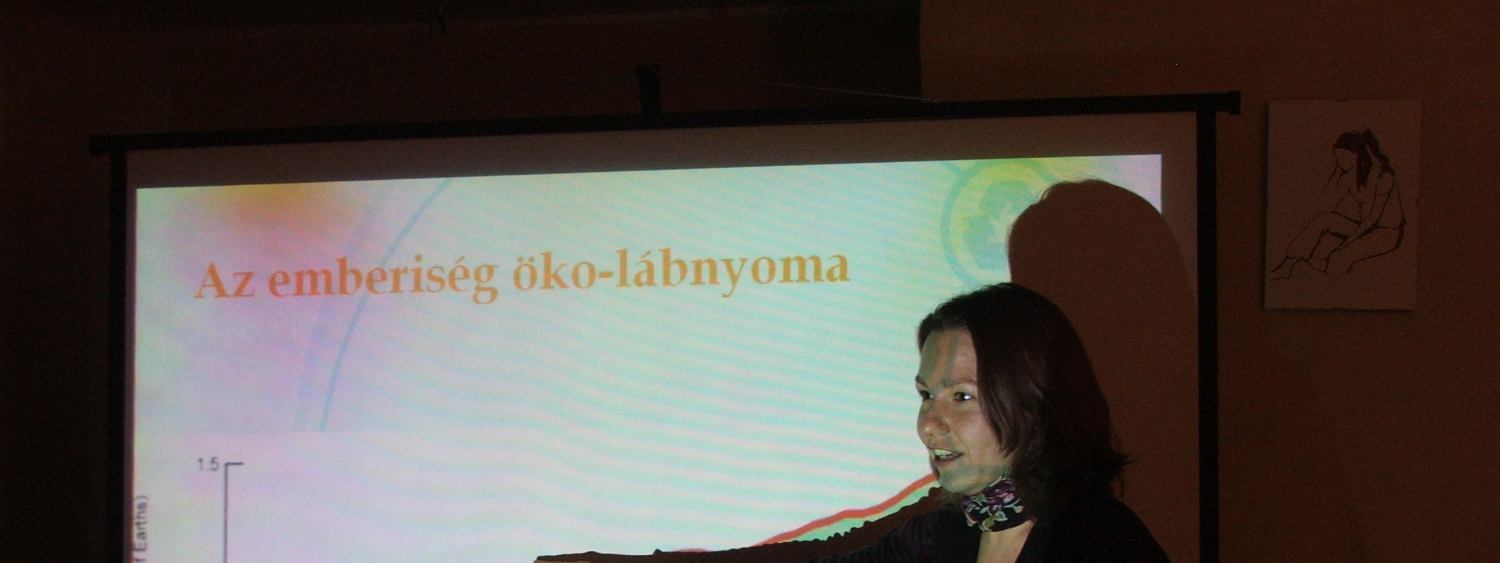 profibb lécre vágyunk, ne dobjuk el rögtön a régit, lehet, hogy egy ismerősnek, barátnak jól jön majd! A sífelszerelés kölcsönzése is lehet környezetbarát megoldás, azaz ne vegyünk pl.