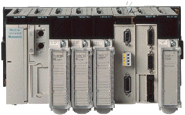 Intranet Szerver Kliens HMI I/O Ethernet TCP/IP