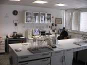 Minőség A Sága saját akkreditált laboratóriummal rendelkezik, ahol folyamatos teszteket és