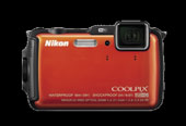 helyzetekben is. A COOLPIX AW120 fényképezőgéppel magabiztosan utazhat.