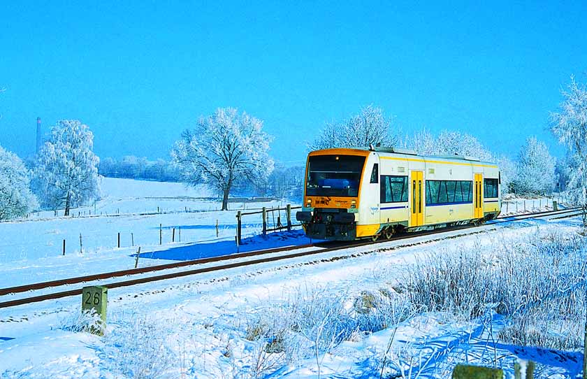 A freibergi vasút egy úgynevezett Public Private Partnership: a cégben a Rhenus Keolis többségû tulajdonos cég mellett a freibergi járás és négy magán busztársaság rendelkezik üzletrésszel.