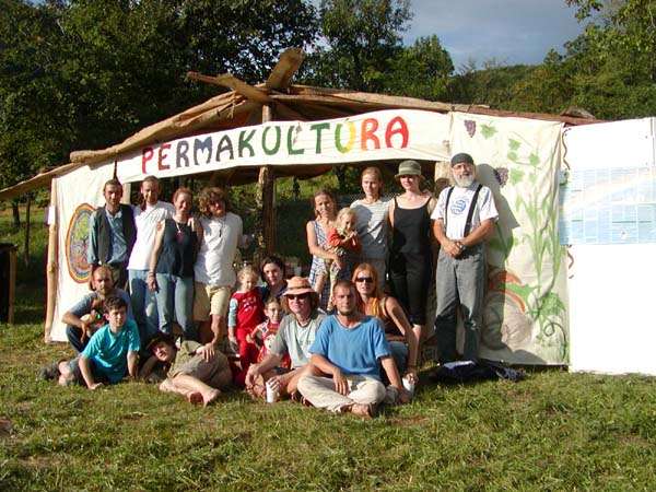 LETS REVÚCA - ÉLELEMSZÖVETKEZET A projekt tevékenység megnevezése: Fenntartható közösség: LETS Revúca - élelemszövetkezet A szervezet neve: A szervezet címe: A szervezet honlapja (ha van a projektnek
