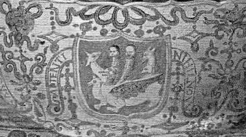 A Prunkstillleben jelmondata 19. ábra: A Prunkstillleben részlete Az óntányér mögött az asztalon egy sült apróhallal teli öblös tál látható.