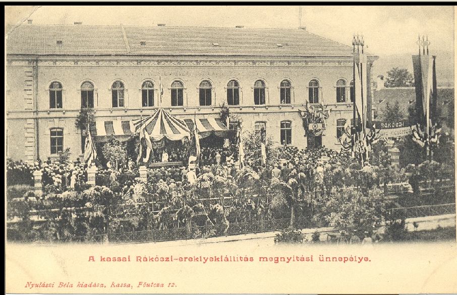 106 1 3. Képeslapok a kassai Rákóczi ereklyekiállításról, 1903. Zempléni Múzeum, Szerencs. Képeslap-gyűjtemény A kassai ún. ereklyekiállításról megjelent műtárgylista 2 szerint az 1.