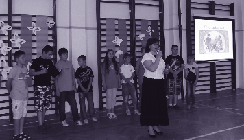 Látószög Krónika Pósa Lajos jegyében 21 akik nem járnak óvodába. Januárban tájékoztattuk a szülőket a program adta lehetőségekről, és megszerveztük a nyitott napot.