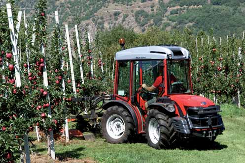 Agrolánc Kft.: Tradíció minőség innováció Az Agrolánc Kft. 1990-ben alakult, mezőgazdasági és kommunális gépek és munkaeszközök értékesítésére.