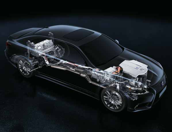 FULL HYBRID TECHNOLÓGIA Az 5,0 literes V8-as benzinmotor és a 224 lóerős elektromotor erejét egyesítő Lexus Hybrid Drive rendszer hihetetlenül finoman adja le 445 lóerőnyi teljesítményét az LS 600h