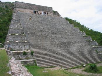 Harcosok temploma Palenque Kereszt temploma Tikal Templom Közép-Amerika, azték civilizáció Tenochtitláni