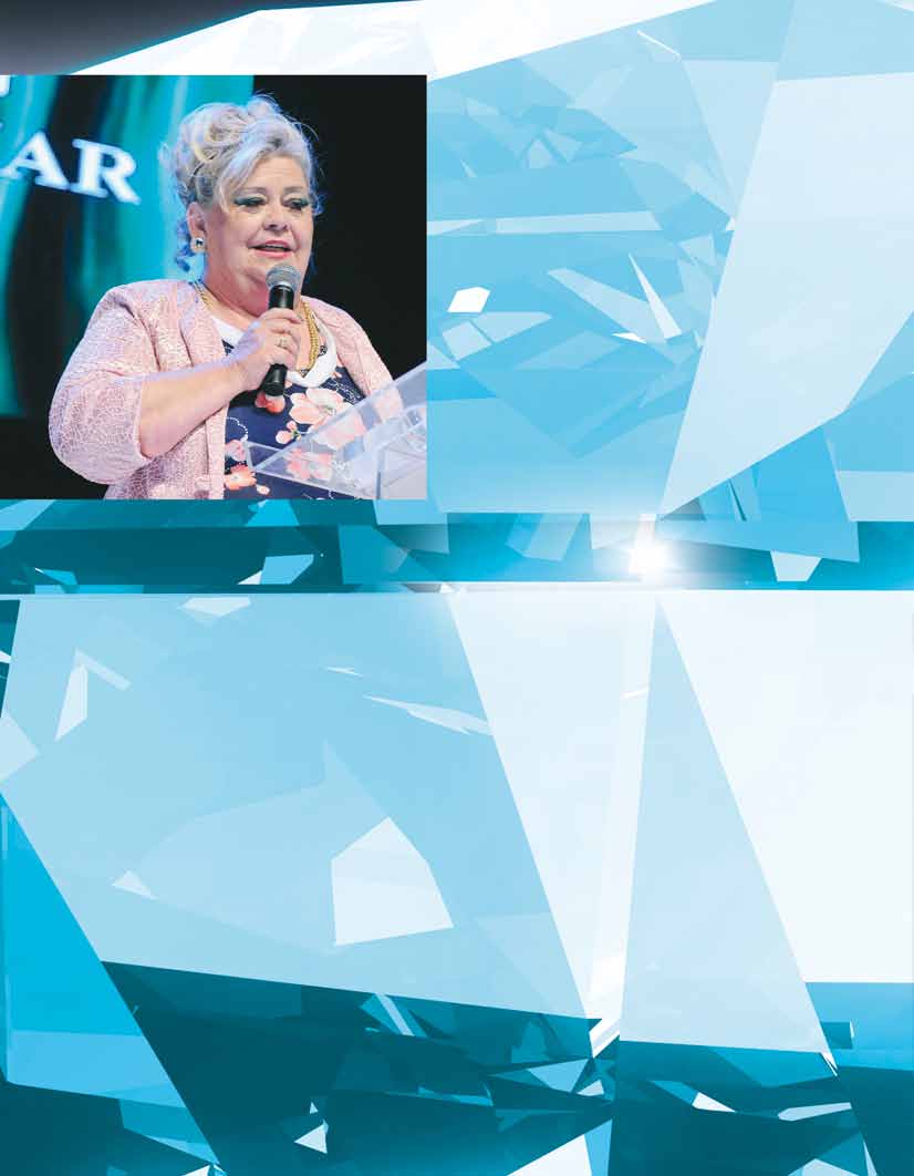 Veronika Lomjanski Gyémánt manager Stevan és én lassan tizenhét éve dolgozunk a Forever üzletben. És hogy miért épp itt?